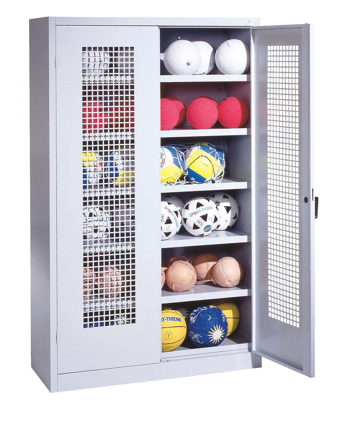 C+P Ballschrank mit Lochblech-Flügeltüren (Typ 3)